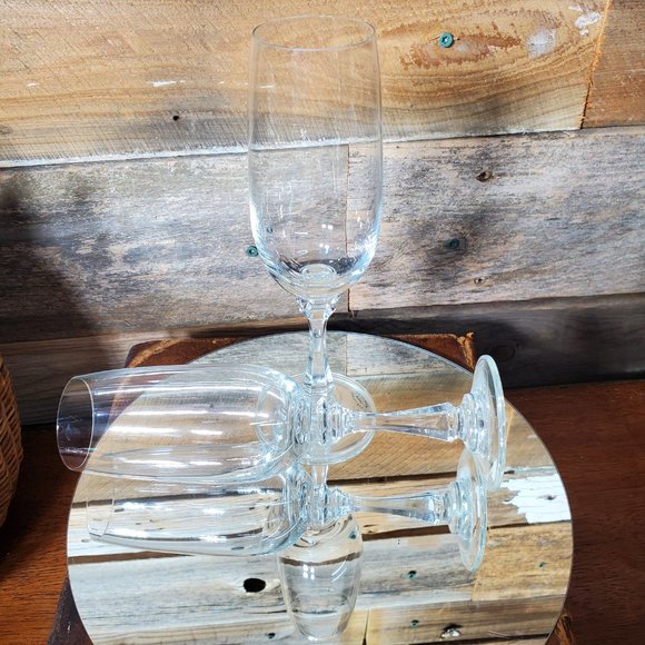 24% Lead Crystal Hand-Blown Glass Champagne Flutes - Pair - 6-Sided Stem #3